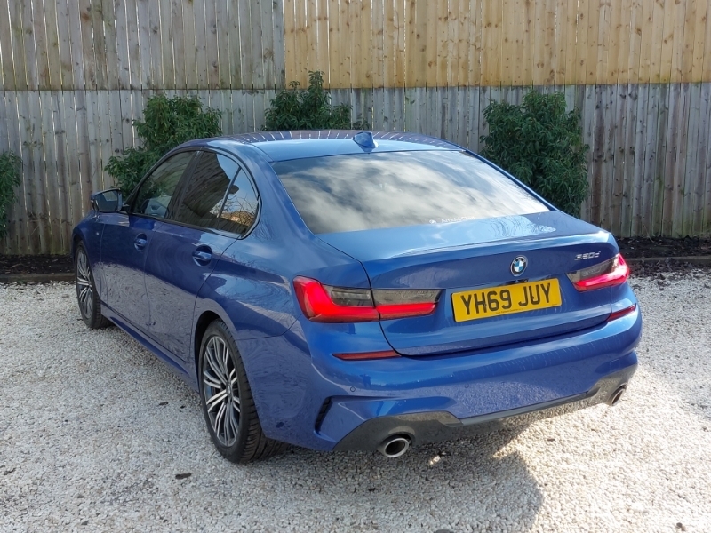 BMW 3 Series 320D M Sport Step YH69JUY Blue #2