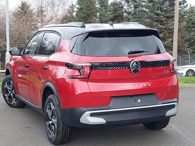 Citroen C3 Aircross 83Kw Extended Range Plus 54Kwh  Red #2