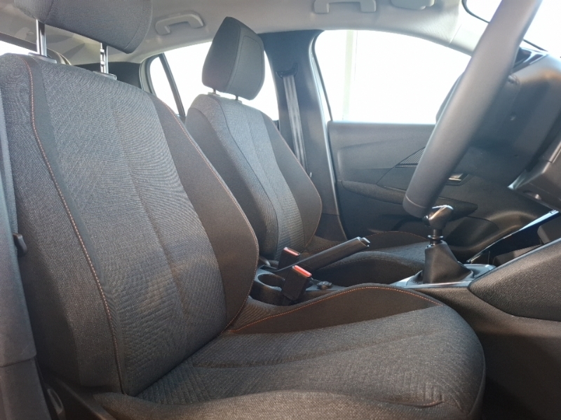 Peugeot 208 1.2 Puretech 100 Style SJ25XLS White #5