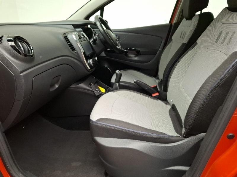 Renault Captur 1.5 Dci 90 Dynamique Nav SD67LCM Orange #5