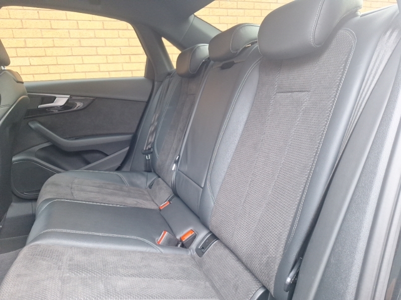 Audi A4 35 Tfsi Black Edition SM68TKD Black #6