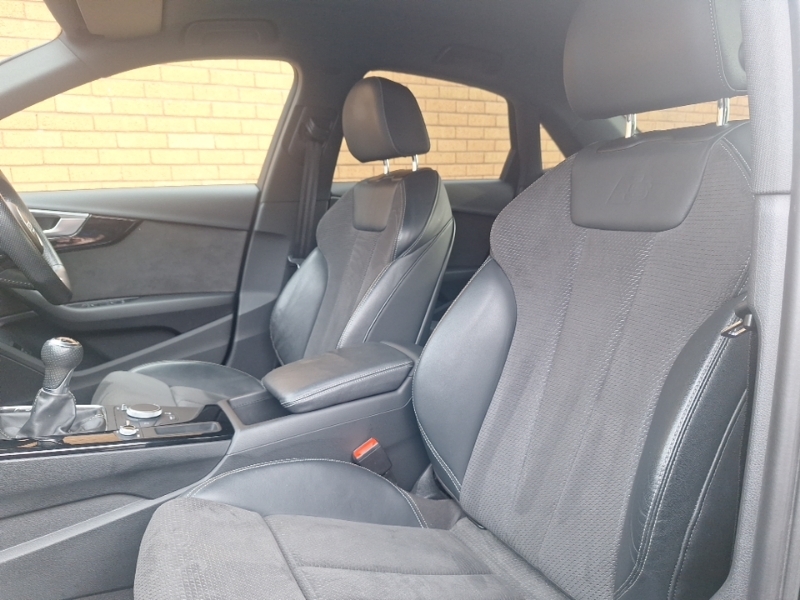 Audi A4 35 Tfsi Black Edition SM68TKD Black #5