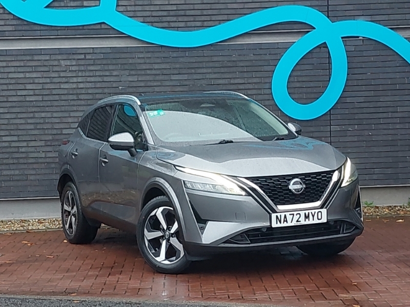 Nissan Qashqai 1.3 Dig-t Mh N-connecta Glass Roof Grey