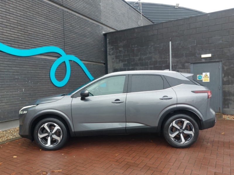 Nissan Qashqai 1.3 Dig-t Mh N-connecta Glass Roof NA72MYO Grey #4