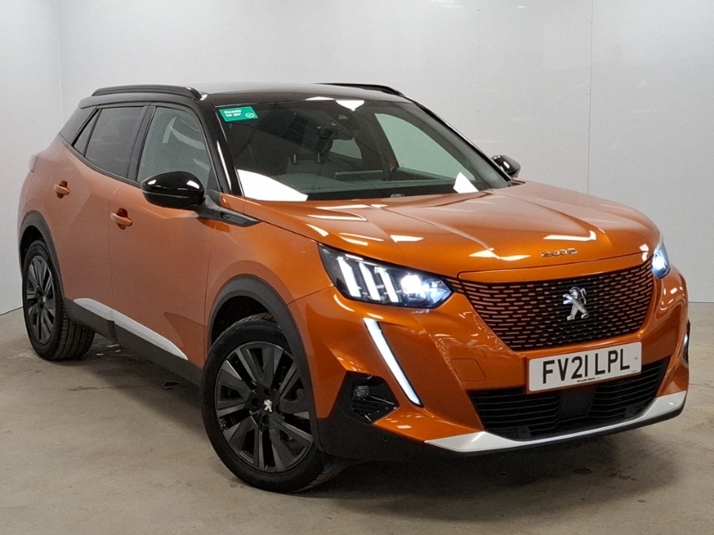Peugeot e-2008 100Kw Gt Premium 50Kwh Orange