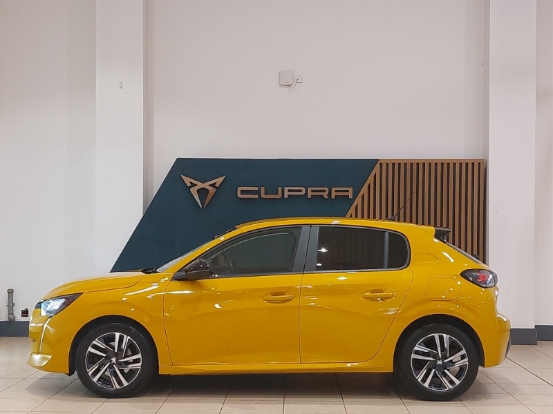 Peugeot 208 1.2 Puretech 100 Active Premium SD73OVL Yellow #4