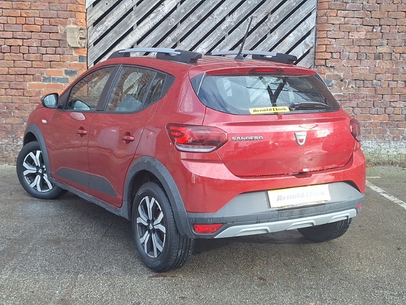 Dacia Sandero Stepway 1.0 Tce Prestige PO72VLE Red #2
