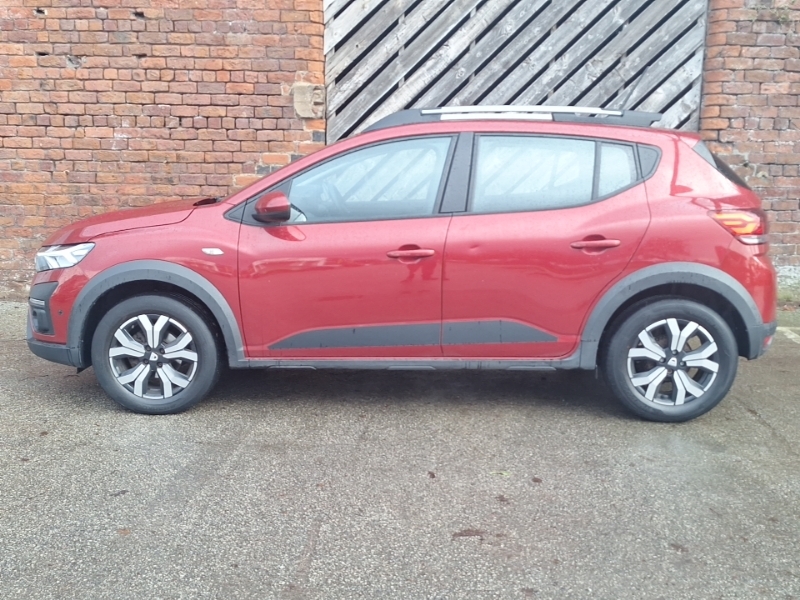 Dacia Sandero Stepway 1.0 Tce Prestige PO72VLE Red #4