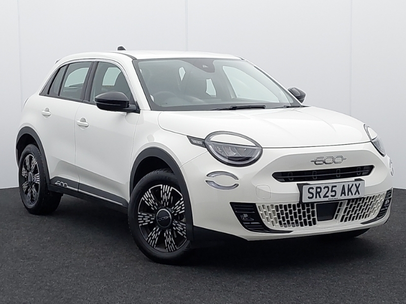 Fiat 600 1.2 Hybrid 48V 136 Edct-6 White