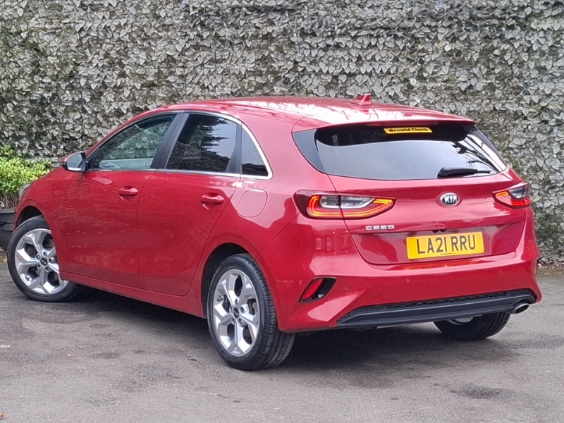 Kia Ceed 1.0T Gdi Isg 3 LA21RRU Red #2
