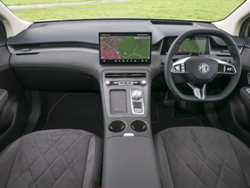MG MGS6 180Kw Trophy Ev Long Range 77Kwh SUN0011 Gold #3