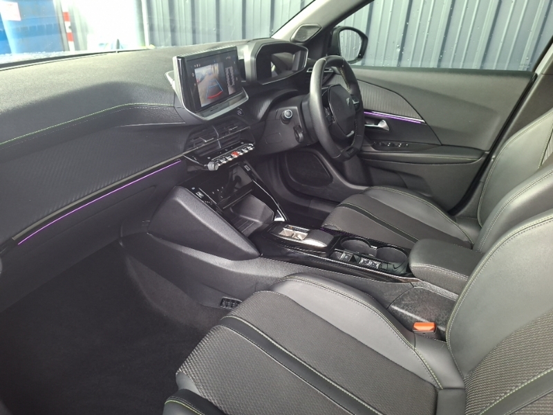 Peugeot e-2008 100Kw Gt 50Kwh GF24CJU Grey #5