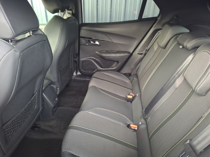 Peugeot e-2008 100Kw Gt 50Kwh GF24CJU Grey #6