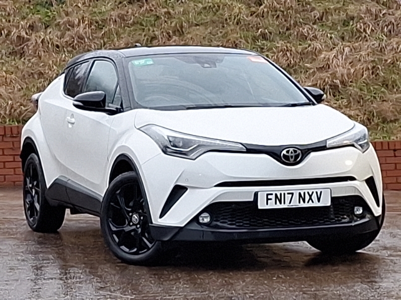 Toyota C-Hr 1.2T Dynamic White