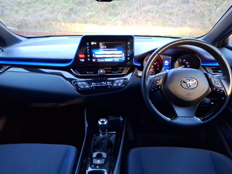 Toyota C-Hr 1.2T Dynamic FN17NXV White #3