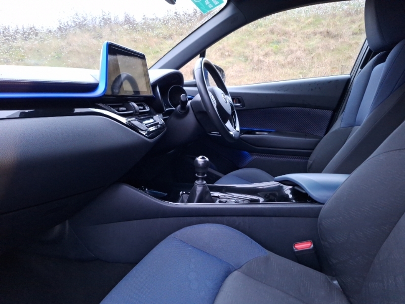Toyota C-Hr 1.2T Dynamic FN17NXV White #5