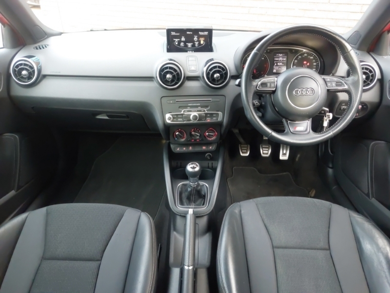 Audi A1 1.6 Tdi S Line SW17VFN Red #3