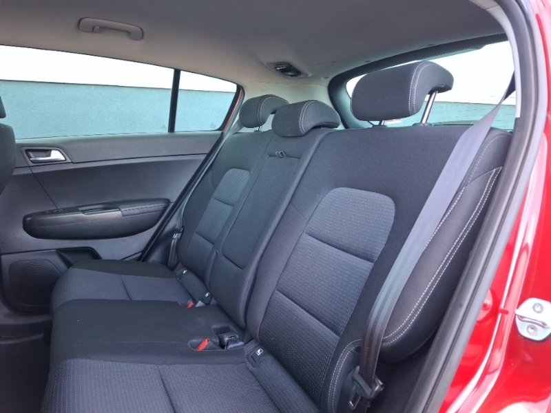 Kia Sportage 1.6 Gdi Isg 2 SW19OTM Red #6