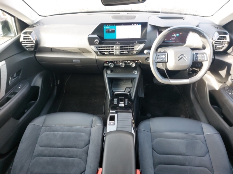 Citroen e-C4 100Kw E-series 50Kwh Black #3