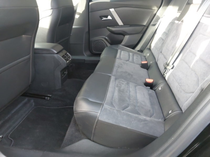 Citroen e-C4 100Kw E-series 50Kwh Black #6