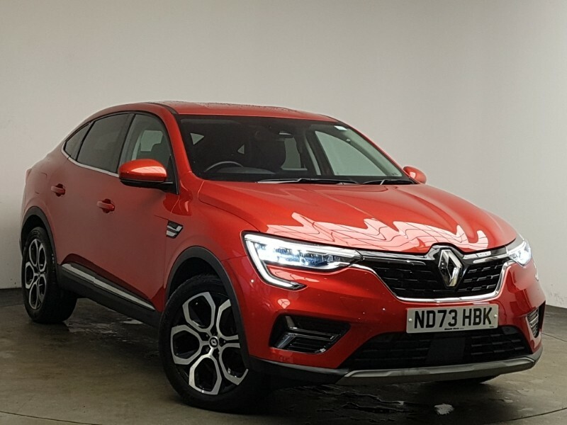 Renault Arkana 1.6 E-tech Full Hybrid 145 Techno Red