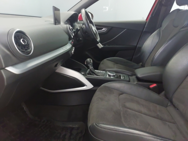 Audi Q2 35 Tdi Quattro S Line S Tronic Red #5