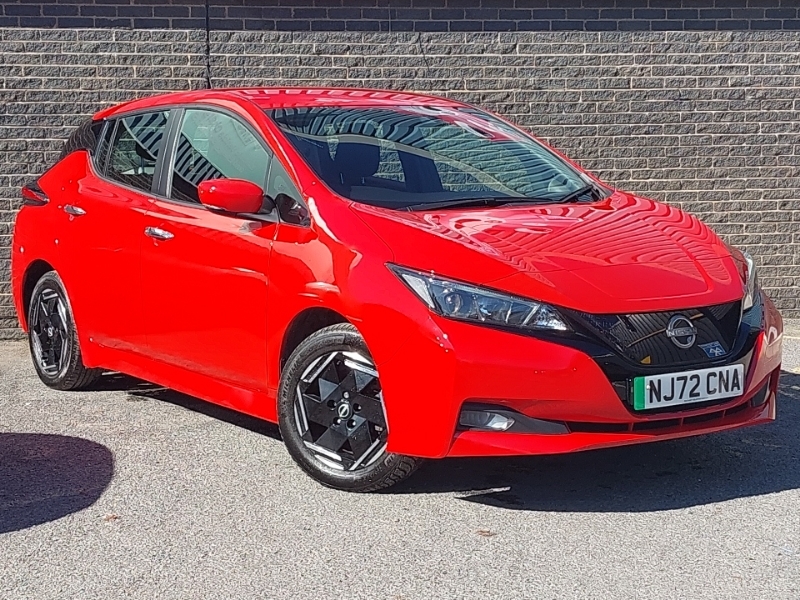 Nissan Leaf 110Kw Acenta 39Kwh Red