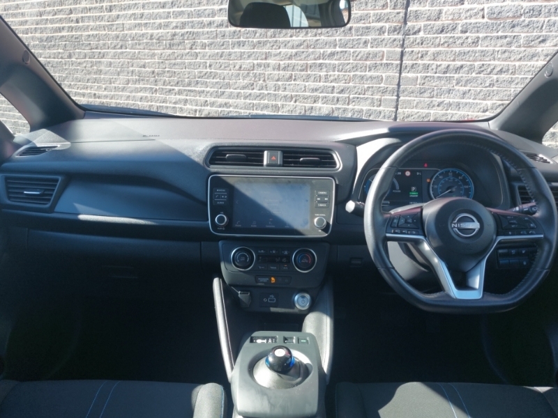 Nissan Leaf 110Kw Acenta 39Kwh NJ72CNA Red #3