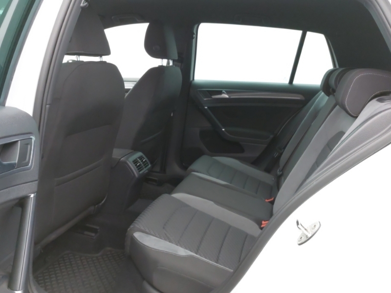 Volkswagen Golf 1.5 Tsi Evo 150 R-line Edition SA20YYL White #6