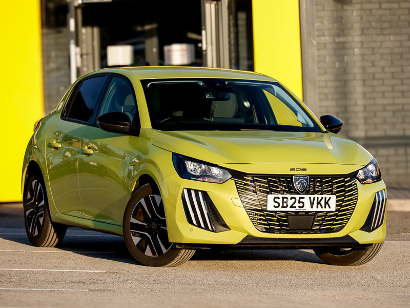 Peugeot 208 1.2 Puretech 100 Allure Yellow