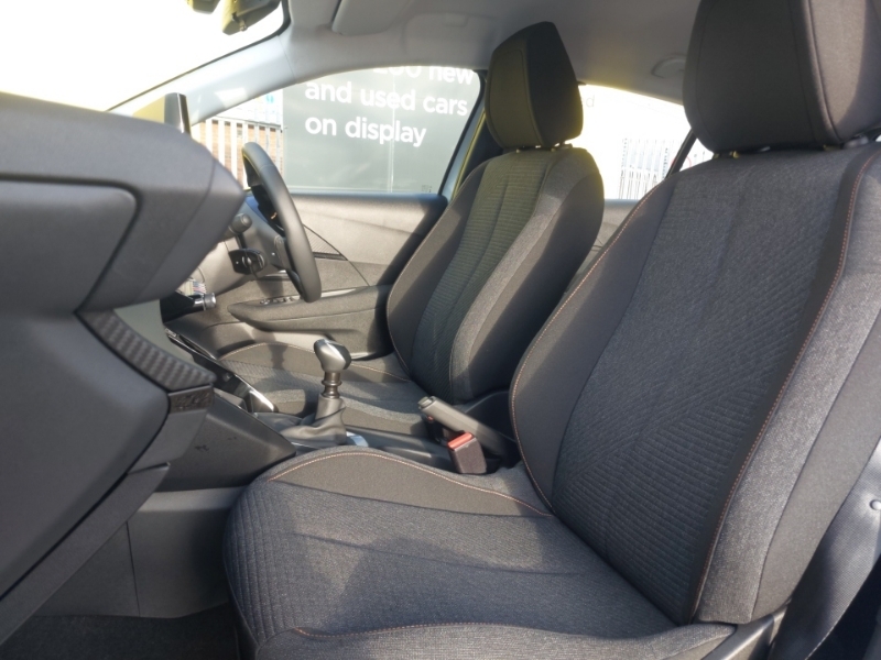 Peugeot 208 Hatchback Special Edi 1.2 Puretech 100 Style SB25VWA Grey #5