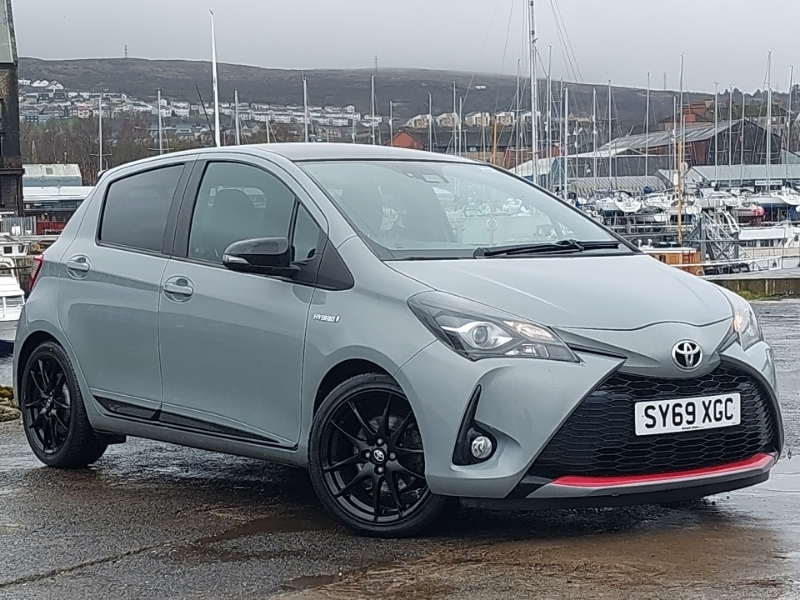 Toyota Yaris 1.5 Hybrid Gr-sport Cvt Grey