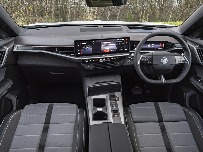 Vauxhall Grandland 157Kw Ultimate 73Kwh Panoramic Roof Grey #3