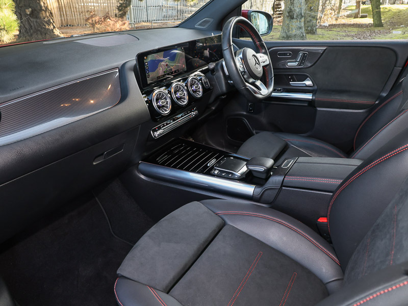 Mercedes-Benz 200 Mercedes Benz B Amg Line Premium Plus Red #5