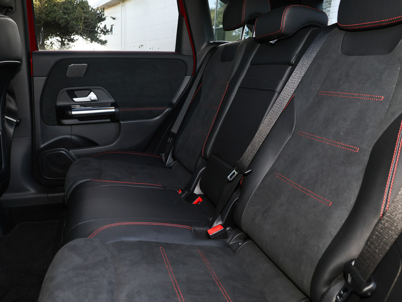 Mercedes-Benz 200 Mercedes Benz B Amg Line Premium Plus Red #6