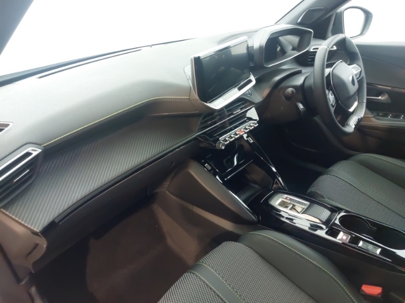 Peugeot e-2008 115Kw Gt 54Kwh White #5