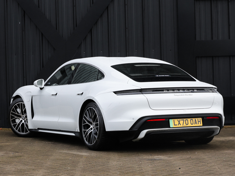Porsche Taycan 500Kw Turbo 93Kwh White #2