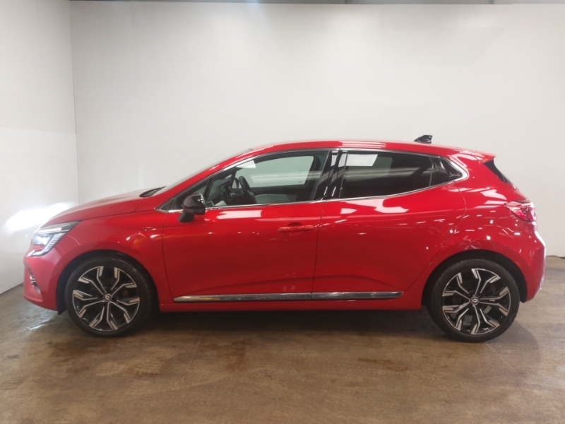 Renault Clio 1.0 Tce 90 Techno SB72HYW Red #4