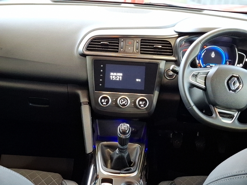 Renault Kadjar 1.5 Blue Dci Iconic NL69CRJ Red #3