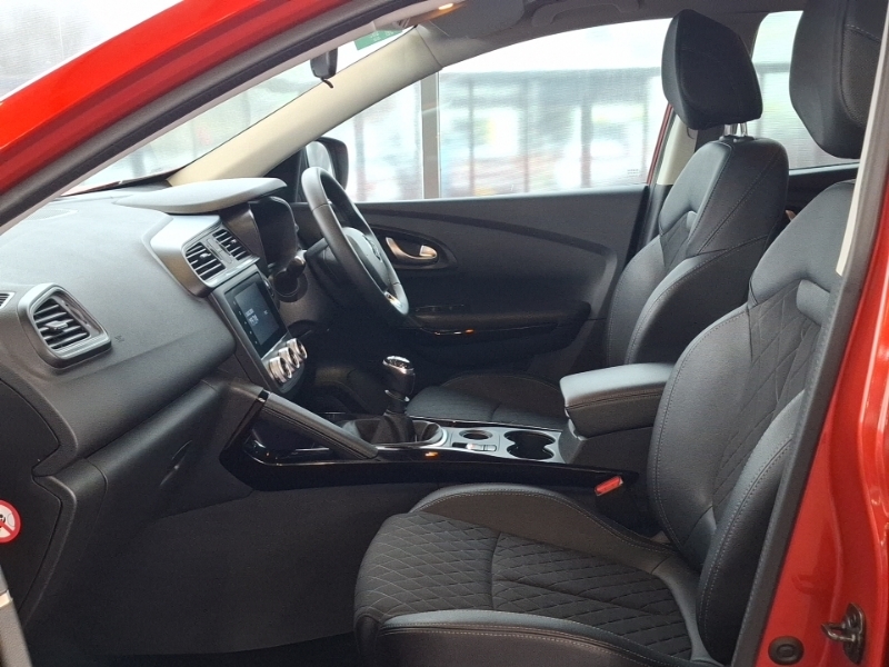 Renault Kadjar 1.5 Blue Dci Iconic NL69CRJ Red #5