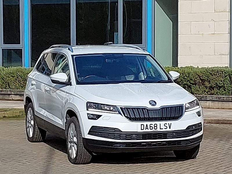 Skoda Karoq 1.6 Tdi Se L White