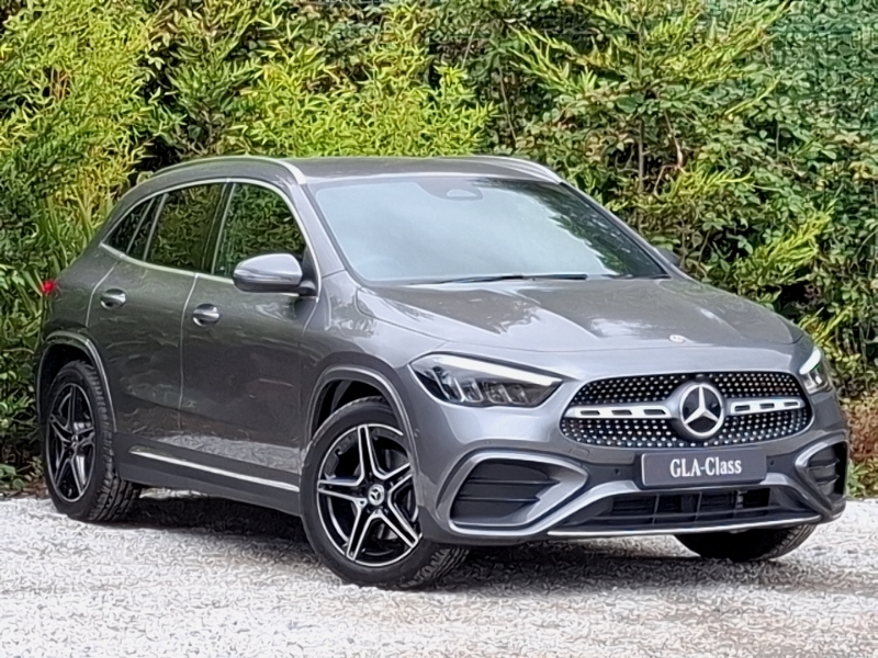 Mercedes-Benz GLA Class Gla 200D Amg Line Executive Grey