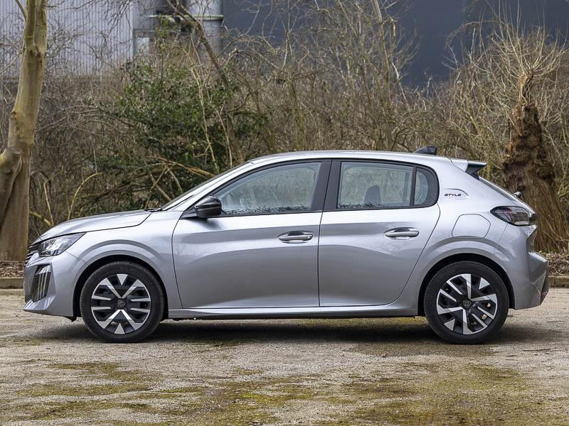 Peugeot 208 Hatchback Special Edi 1.2 Puretech 100 Style SB25VUL Grey #4