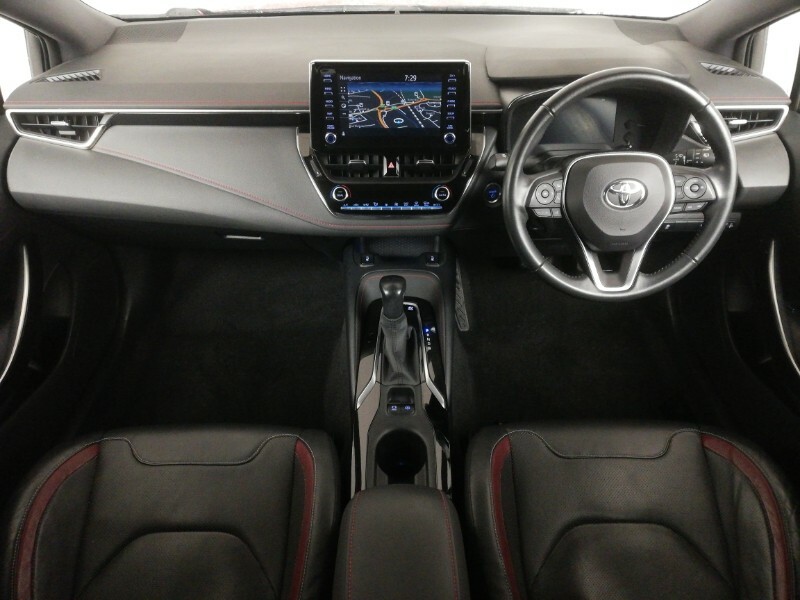 Toyota Corolla 1.8 Vvt-i Hybrid Excel Cvt DE70UFN Red #3
