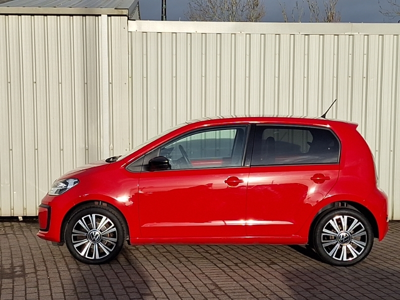 Volkswagen Up 1.0 65Ps Black Edition NC21GVO Red #4
