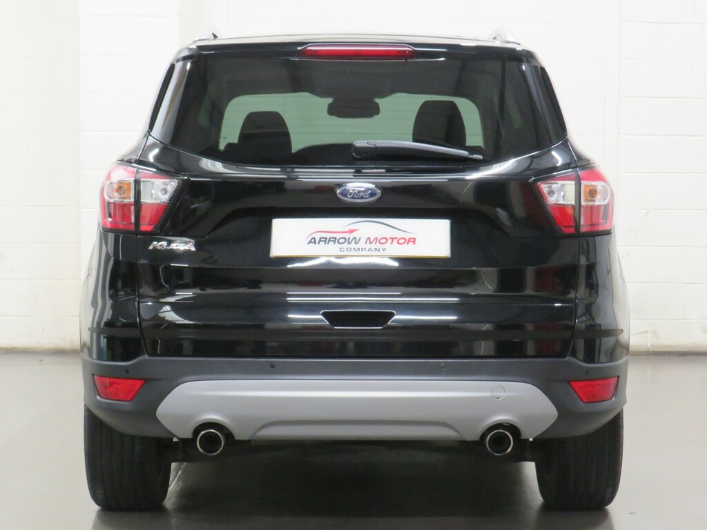 Ford Kuga Suv 1.5 Tdci Ecoblue Titanium Edition Euro 6 Ss ND19MVA Black #4