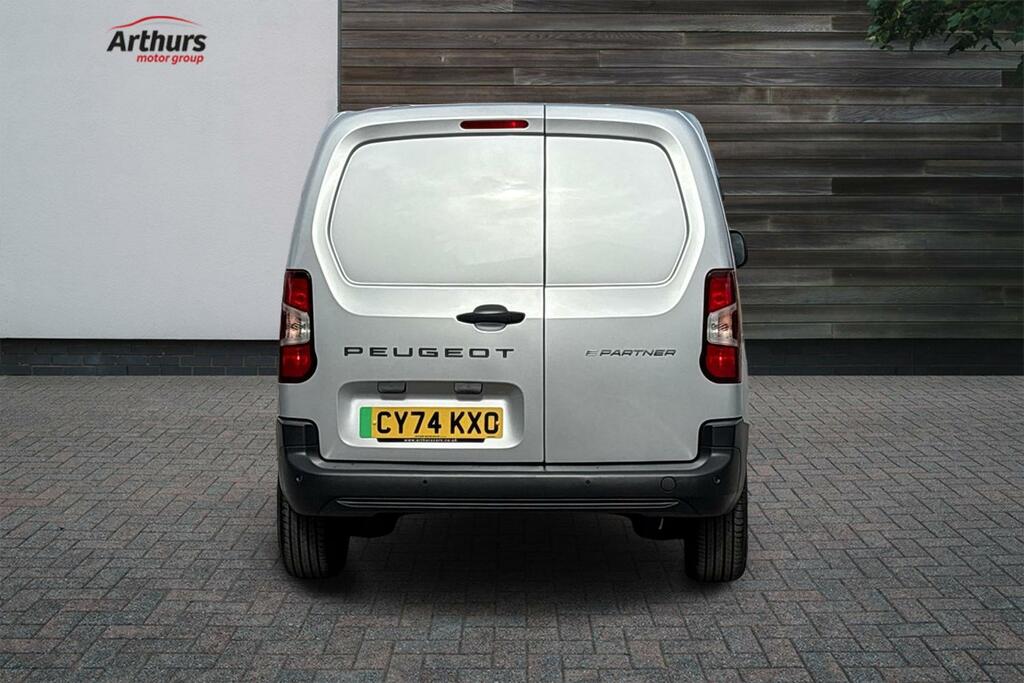 Peugeot E-Partner Professional L1 54Kw Silver #4
