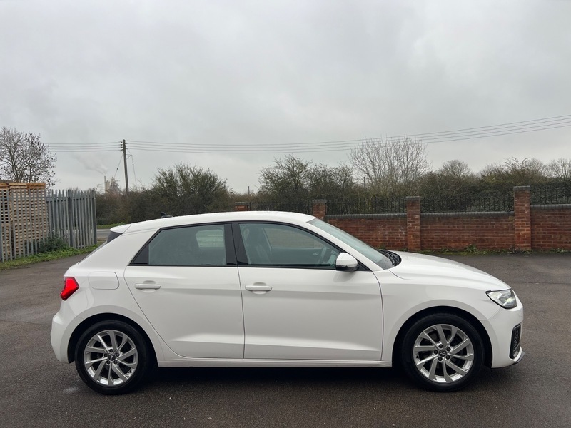 Audi A1 Sportback Tfsi Sport AK19XKY White #5