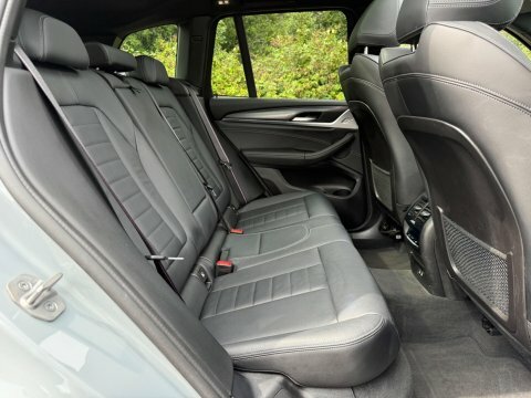 BMW X3 2.0 30E 12Kwh HT22LYH Grey #4