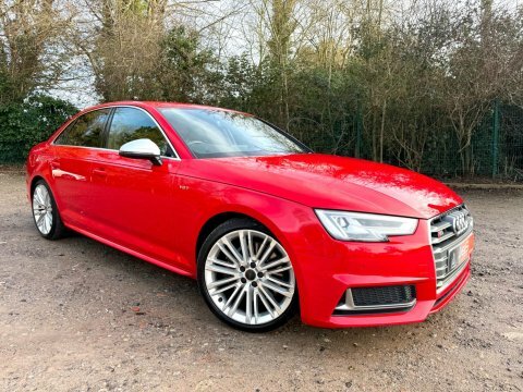 Audi S4 3.0 Tfsi V6 Red
